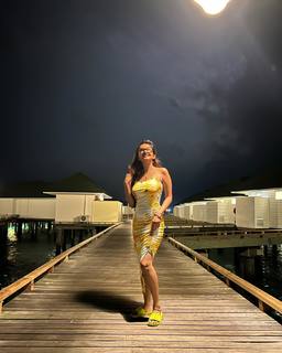 Anushka Sen feet photo thumbnail