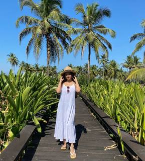 Anushka Sen feet photo thumbnail