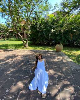 Anushka Sen feet photo thumbnail