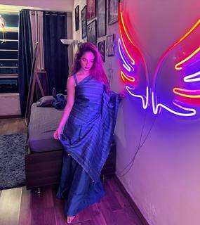Anushka Sen feet photo thumbnail