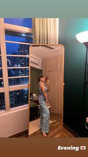 Anushka Sen feet photo thumbnail