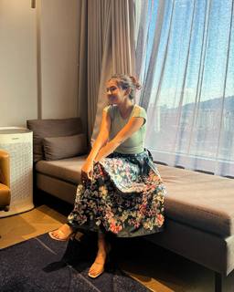 Anushka Sen feet photo thumbnail