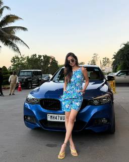 Anushka Sen feet photo thumbnail