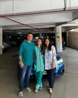 Anushka Sen feet photo thumbnail