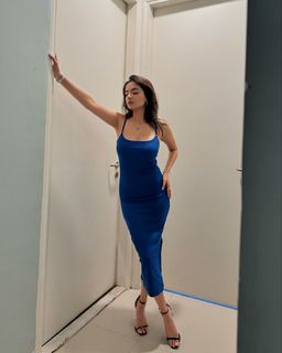 Anushka Sen feet photo thumbnail