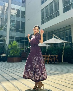 Anushka Sen feet photo thumbnail
