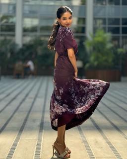 Anushka Sen feet photo thumbnail