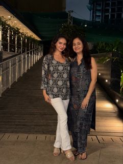 Anushka Sen feet photo thumbnail