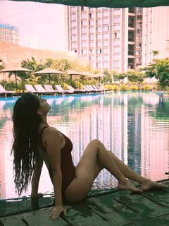 Anushka Sen feet photo thumbnail