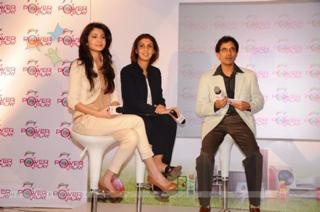 Anushka Sharma feet photo thumbnail