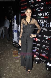 Anushka Sharma feet photo thumbnail