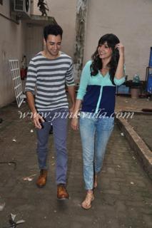 Anushka Sharma feet photo thumbnail