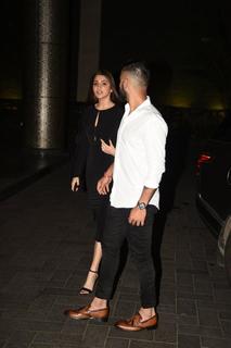 Anushka Sharma feet photo thumbnail