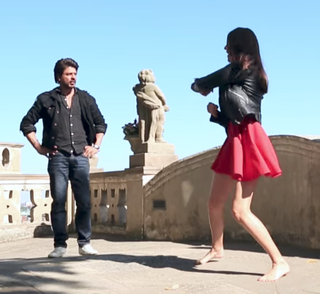Anushka Sharma feet photo thumbnail