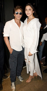 Anushka Sharma feet photo thumbnail