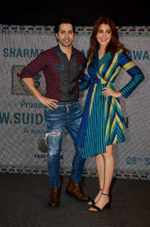 Anushka Sharma feet photo thumbnail