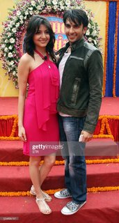 Anushka Sharma feet photo thumbnail
