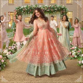 Anushka Sharma feet photo thumbnail