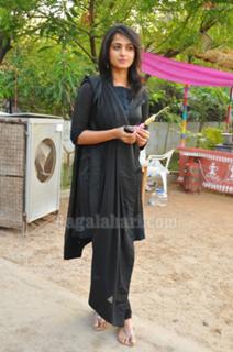 Anushka Shetty feet photo thumbnail