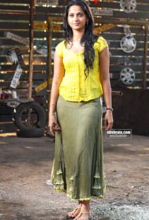 Anushka Shetty feet photo thumbnail