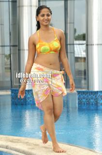 Anushka Shetty feet photo thumbnail