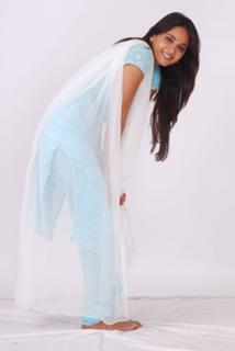 Anushka Shetty feet photo thumbnail