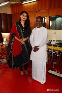 Anushka Shetty feet photo thumbnail