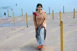 Anushka Shetty feet photo thumbnail