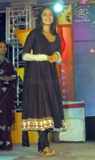 Anushka Shetty feet photo thumbnail