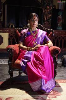 Anushka Shetty feet photo thumbnail