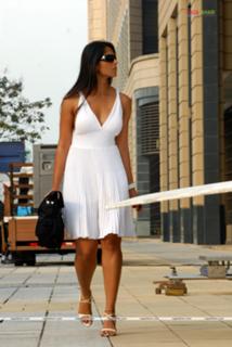 Anushka Shetty feet photo thumbnail