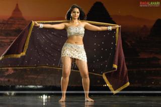 Anushka Shetty feet photo thumbnail