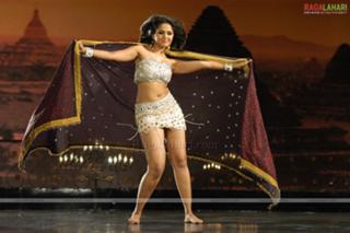 Anushka Shetty feet photo thumbnail