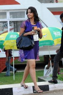 Anushka Shetty feet photo thumbnail