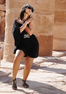 Anushka Shetty feet photo thumbnail