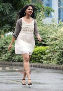 Anushka Shetty feet photo thumbnail