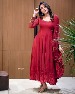 Anusree feet photo 5