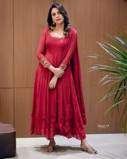 Anusree feet photo 4