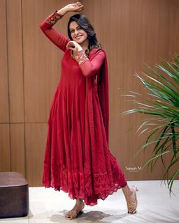 Anusree feet photo 3