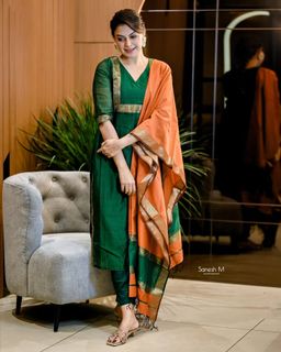 Anusree feet photo 1