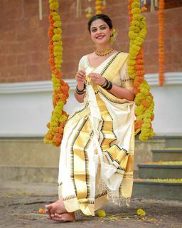 Anusree feet photo 3