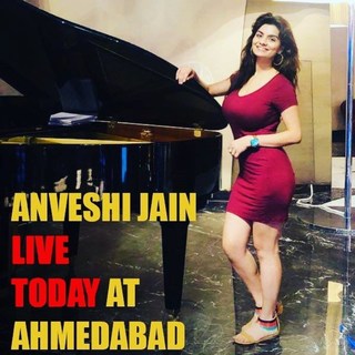 Anveshi Jain feet photo 10