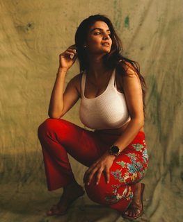 Anveshi Jain feet photo 19