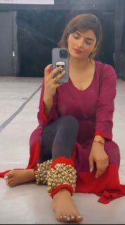 Anveshi Jain feet photo 19