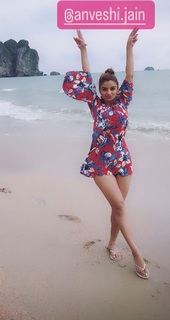 Anveshi Jain feet photo 7