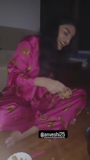 Anveshi Jain feet photo 5