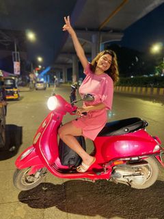 Anveshi Jain feet photo 12