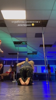 Anya Pokrov feet photo 3