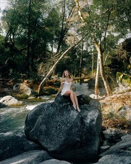 Anya Pokrov feet photo 13
