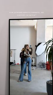 Anya Pokrov feet photo 12